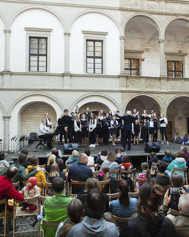 ZUŠ Open 19. 5. 2023 = Závěrečný koncert ZUŠ Rosice (HO, VO i TO)